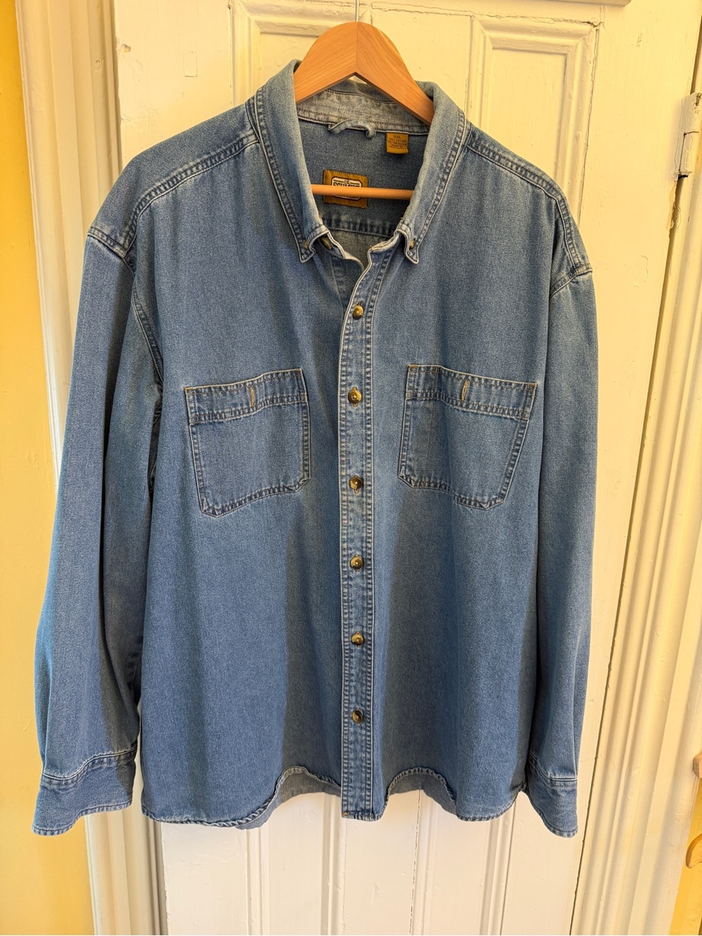 C.E. Schmidt Workwear 2XL Denim Button Down Shirt Blue Long Sleeve Work Shirt
